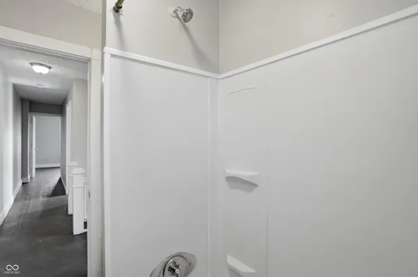 $1,395 | 510 North Beville Avenue, Indianapolis, IN 46201