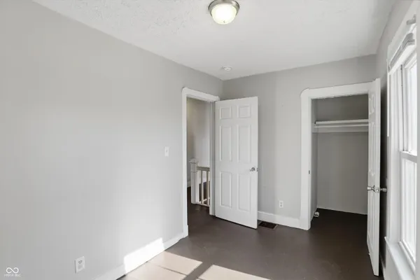 $1,395 | 510 North Beville Avenue, Indianapolis, IN 46201