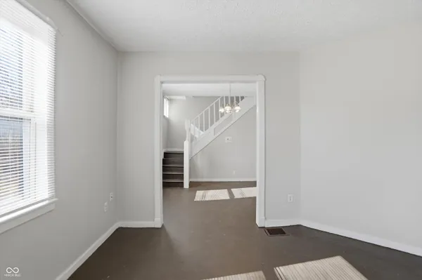 $1,395 | 510 North Beville Avenue, Indianapolis, IN 46201