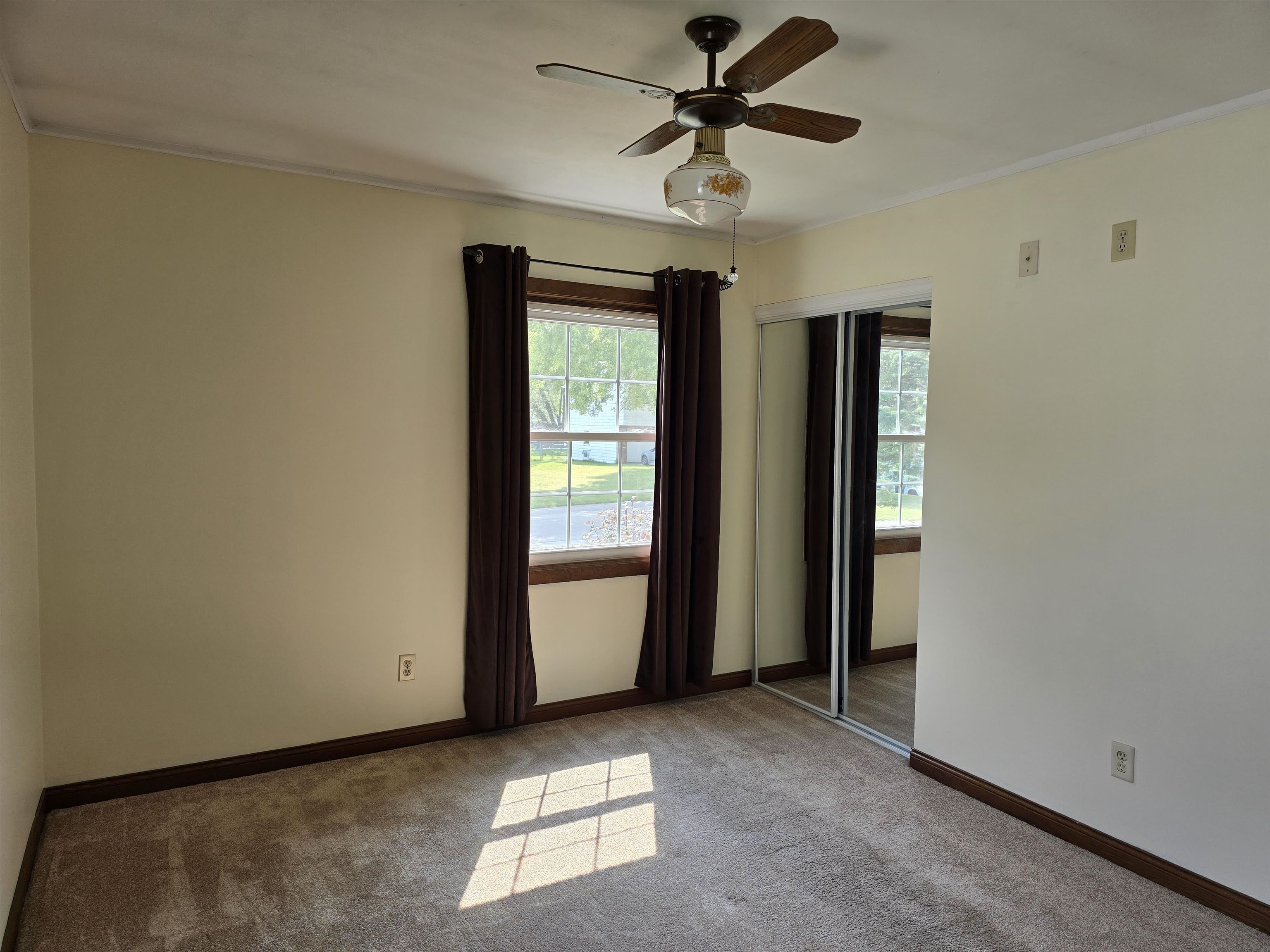1924 West Middlebury Road Freeport, IL 61032 - Photo 19 of 42 Gallery Image 19
