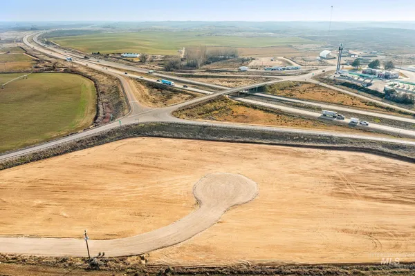 $2,089,500 | 5400-5404 Black Canyon Road, Caldwell, ID 83607