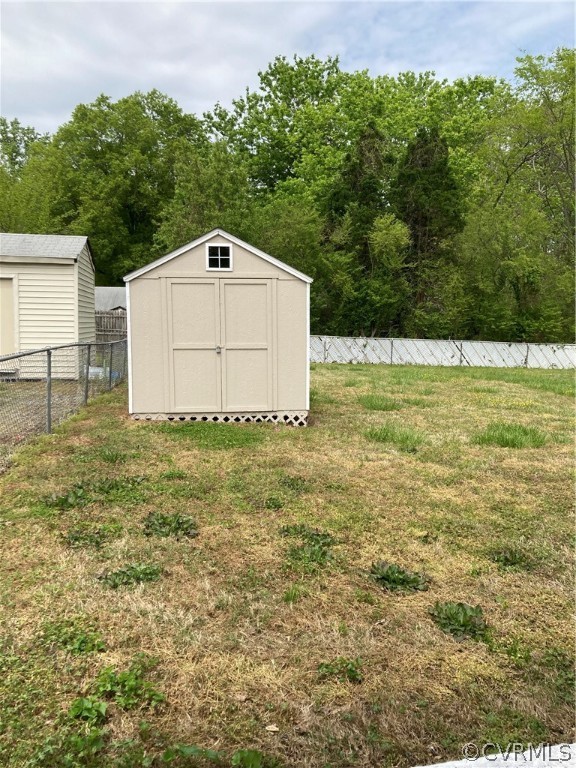 4200 Pettus Road Richmond, VA 23234 - Photo 6 of 16 Shed