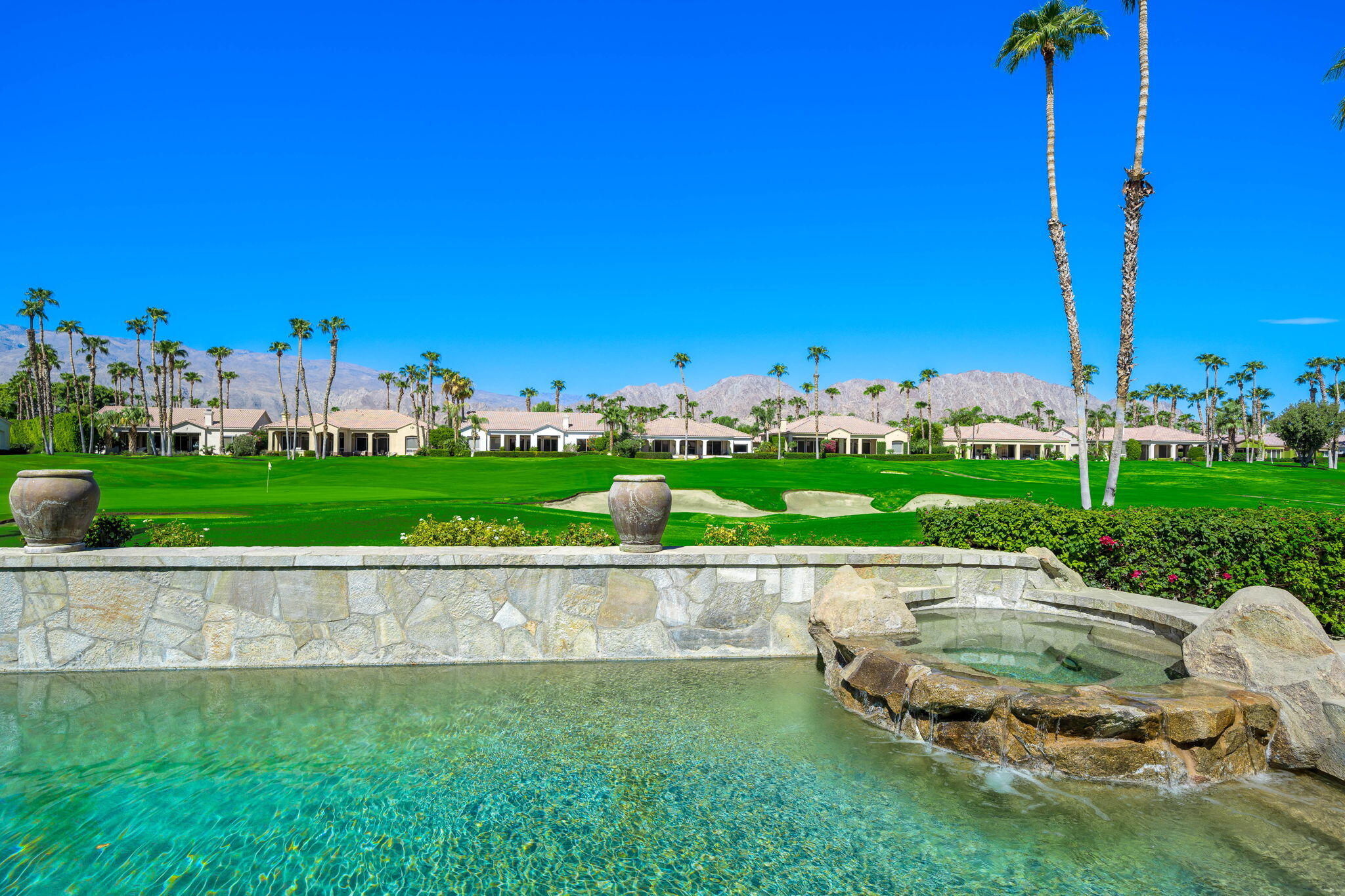 38-web-or-mls-BM_Golf_OPMG_0824_038