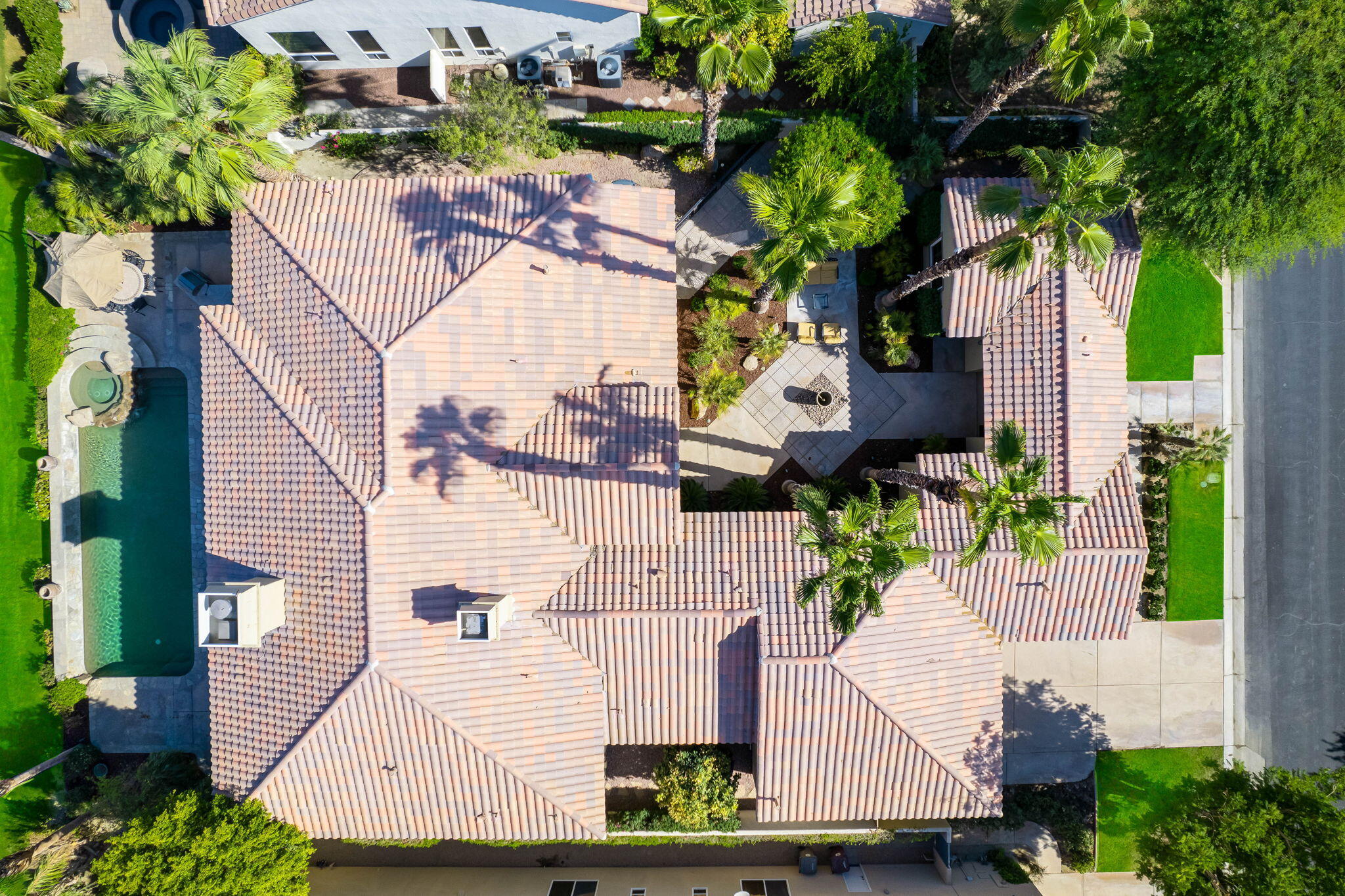 81130 Golf View Drive La Quinta, CA 92253 - Photo 35 of 54 7-web-or-mls-BM_Golf_OPMG_0824_007