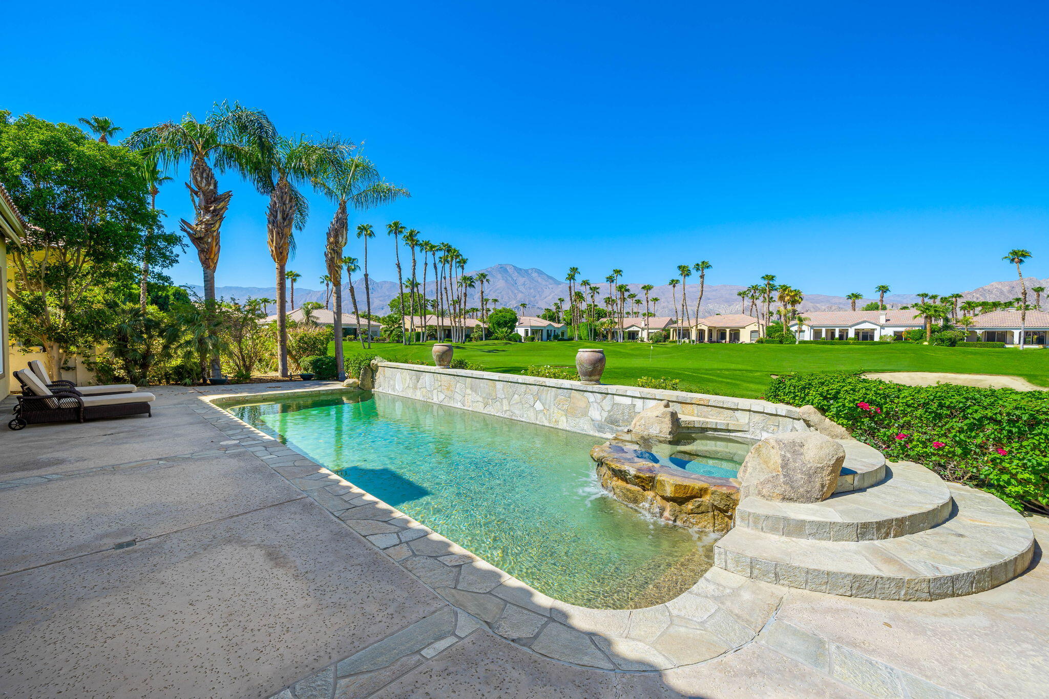 81130 Golf View Drive La Quinta, CA 92253 - Photo 4 of 54 36-web-or-mls-BM_Golf_OPMG_0824_036