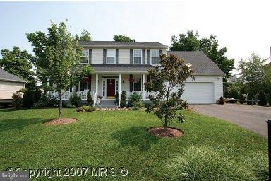 1536 Wakefield Road Edgewater, MD 21037 - Photo 1 of 16 Exterior (Main)