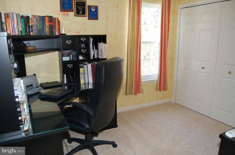1536 Wakefield Road Edgewater, MD 21037 - Photo 14 of 16 Bedroom #3