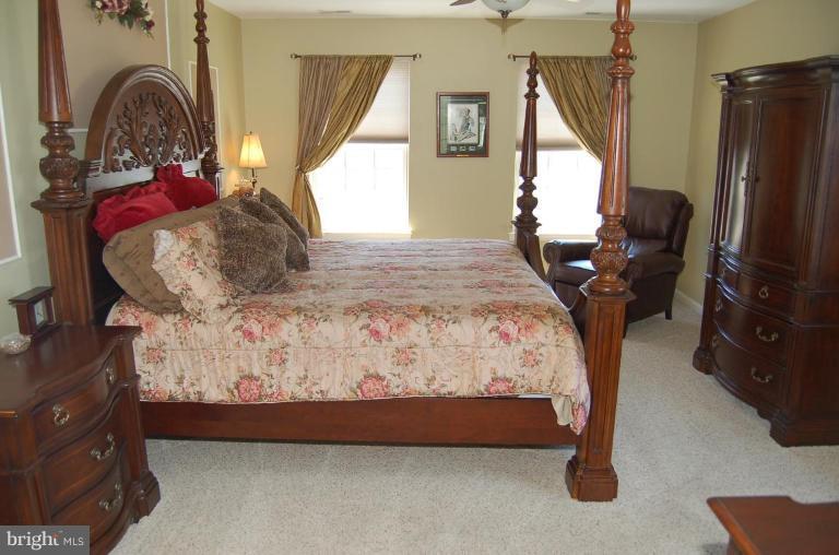 1536 Wakefield Road Edgewater, MD 21037 - Photo 10 of 16 Master Bedroom