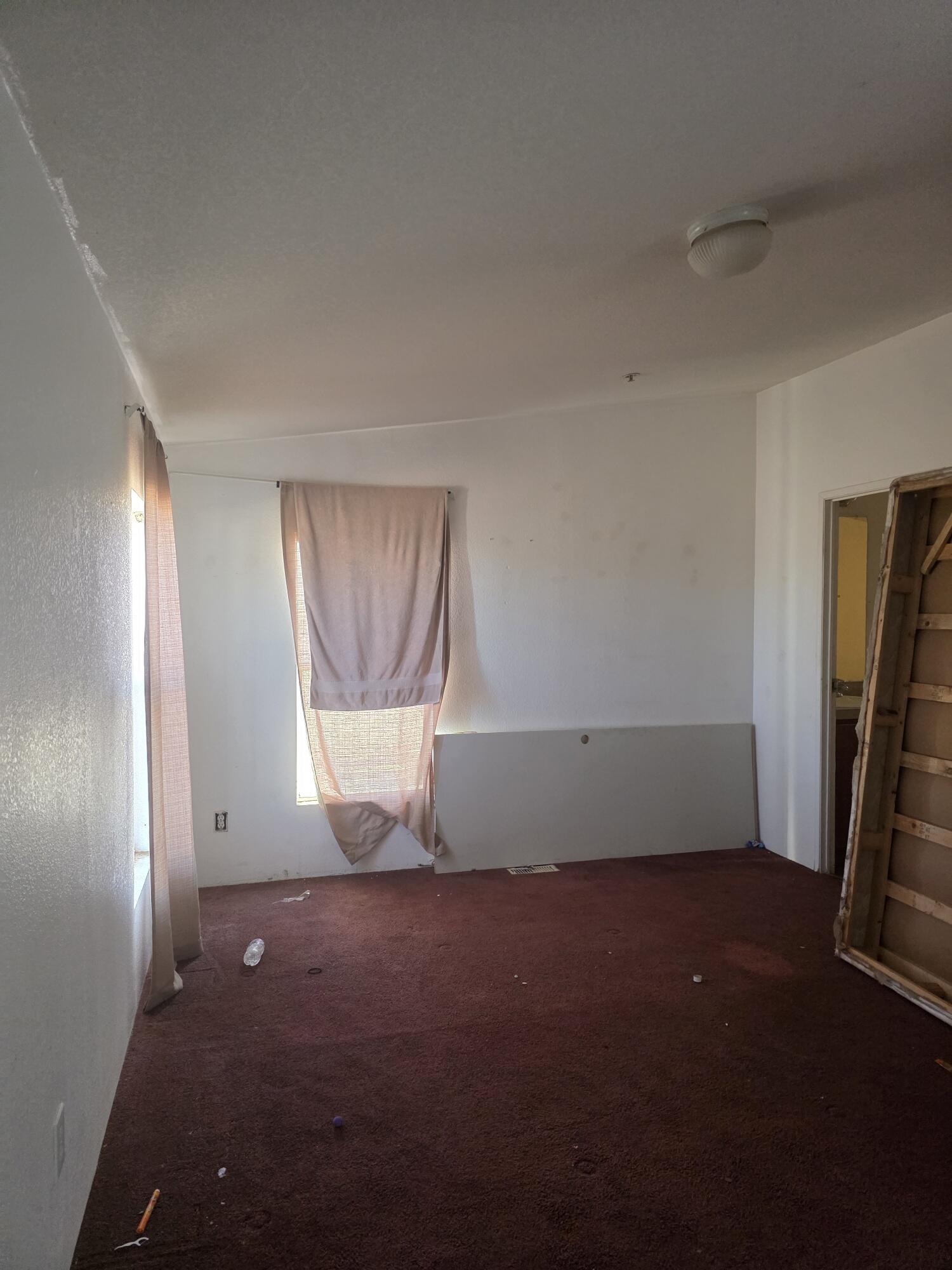 9572 Smith Road Phelan, CA 92371 - Photo 20 of 43 20251106_140518_resized