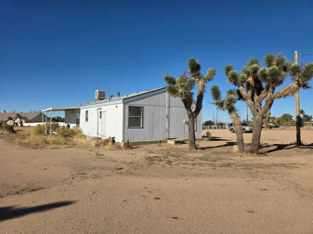 $295,000 | 9572 Smith Road, Phelan, CA 92371