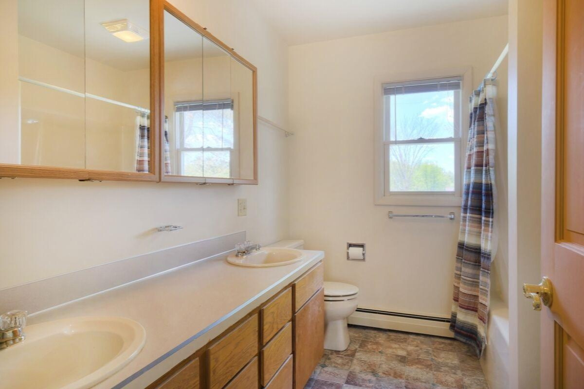 23252 Kimball Road Sand Lake, MI 49343 - Photo 16 of 27 21