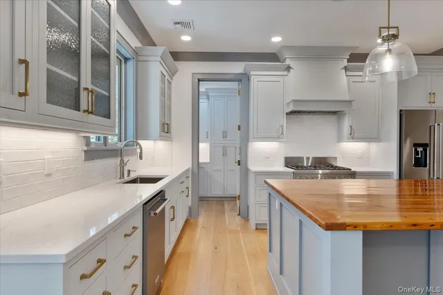 $1,895,000 | 17 Moriches Avenue, East Moriches, NY 11940