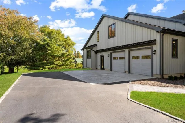 $1,895,000 | 17 Moriches Avenue, East Moriches, NY 11940