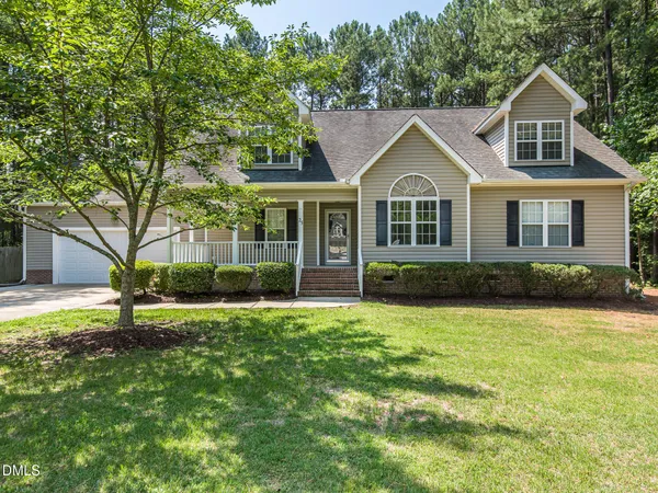 $450,000 | 25 Shellcross Court, Youngsville, NC 27596