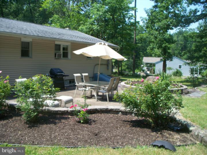 43 Cepp Road Perkiomenville, PA 18074 - Photo 15 of 18 Patio