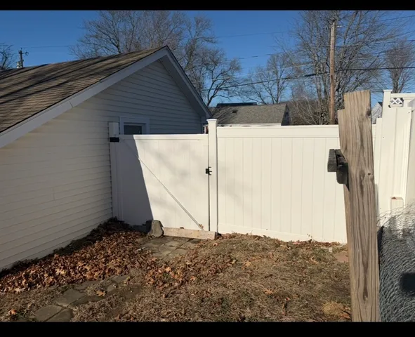 $560,000 | 120 Roberts Avenue, Holbrook, MA 02343