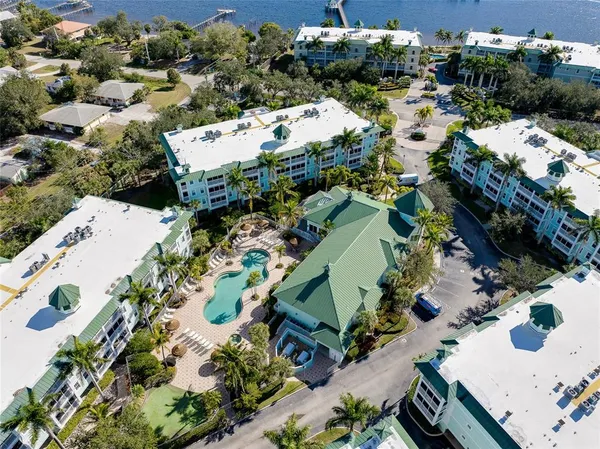 $235,000 | 5125 Melbourne Street, Unit E201, Punta Gorda, FL 33980