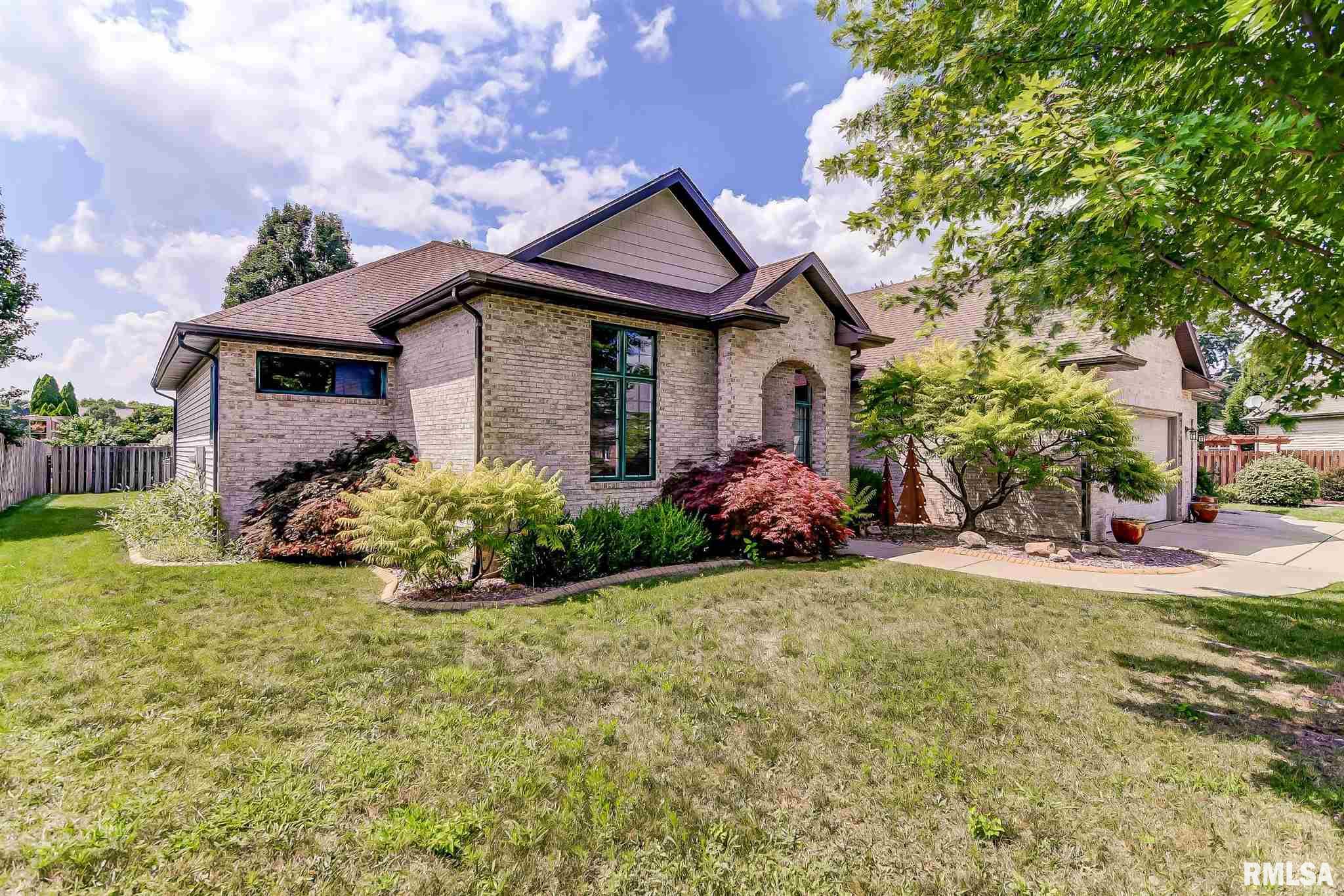 2223 Wydown Avenue Springfield, IL 62704 - Photo 3 of 48 Gallery Image 3