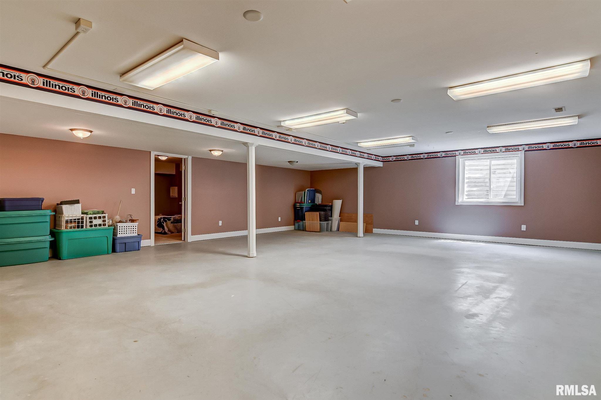 2223 Wydown Avenue Springfield, IL 62704 - Photo 38 of 48 Gallery Image 38