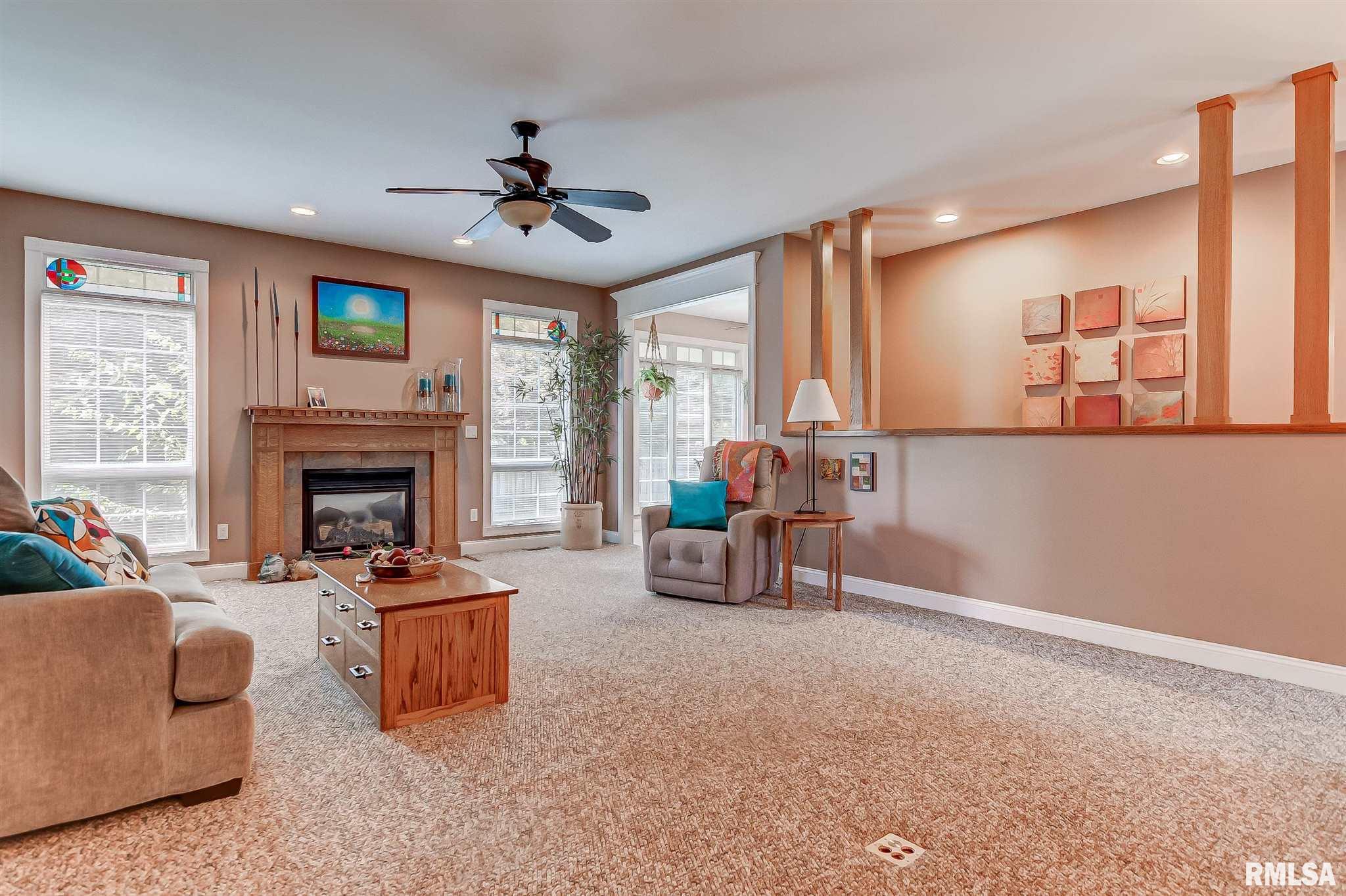 2223 Wydown Avenue Springfield, IL 62704 - Photo 7 of 48 Gallery Image 7