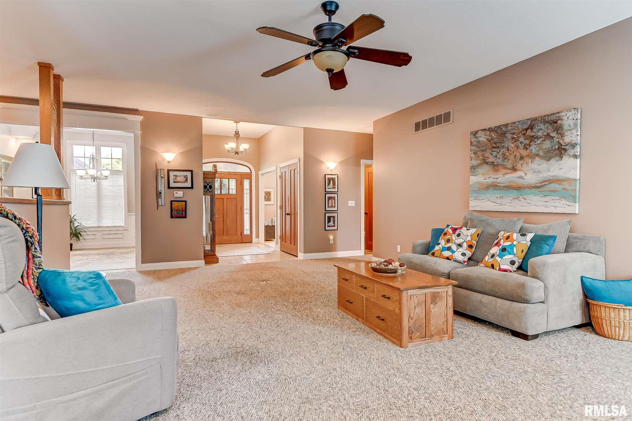 2223 Wydown Avenue Springfield, IL 62704 - Photo 9 of 48 Gallery Image 9