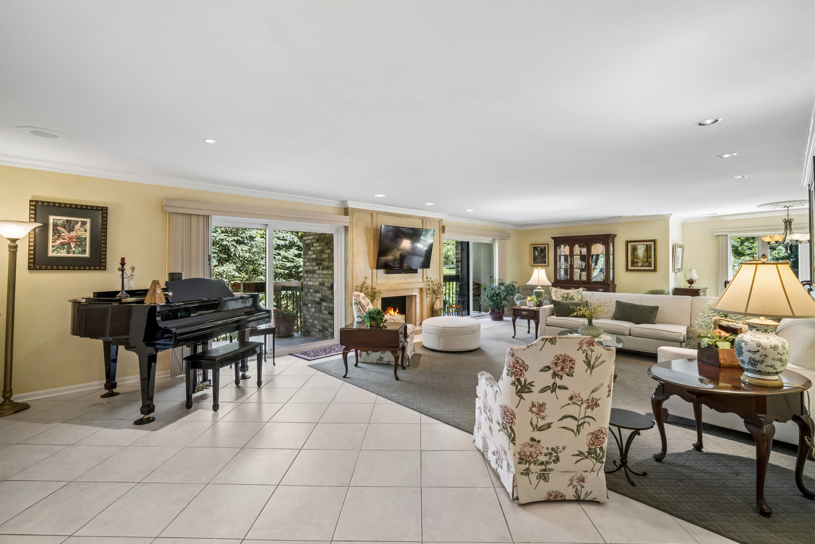 3860 Mission Hills Road, Unit 217 Northbrook, IL 60062 - Photo 9 of 21