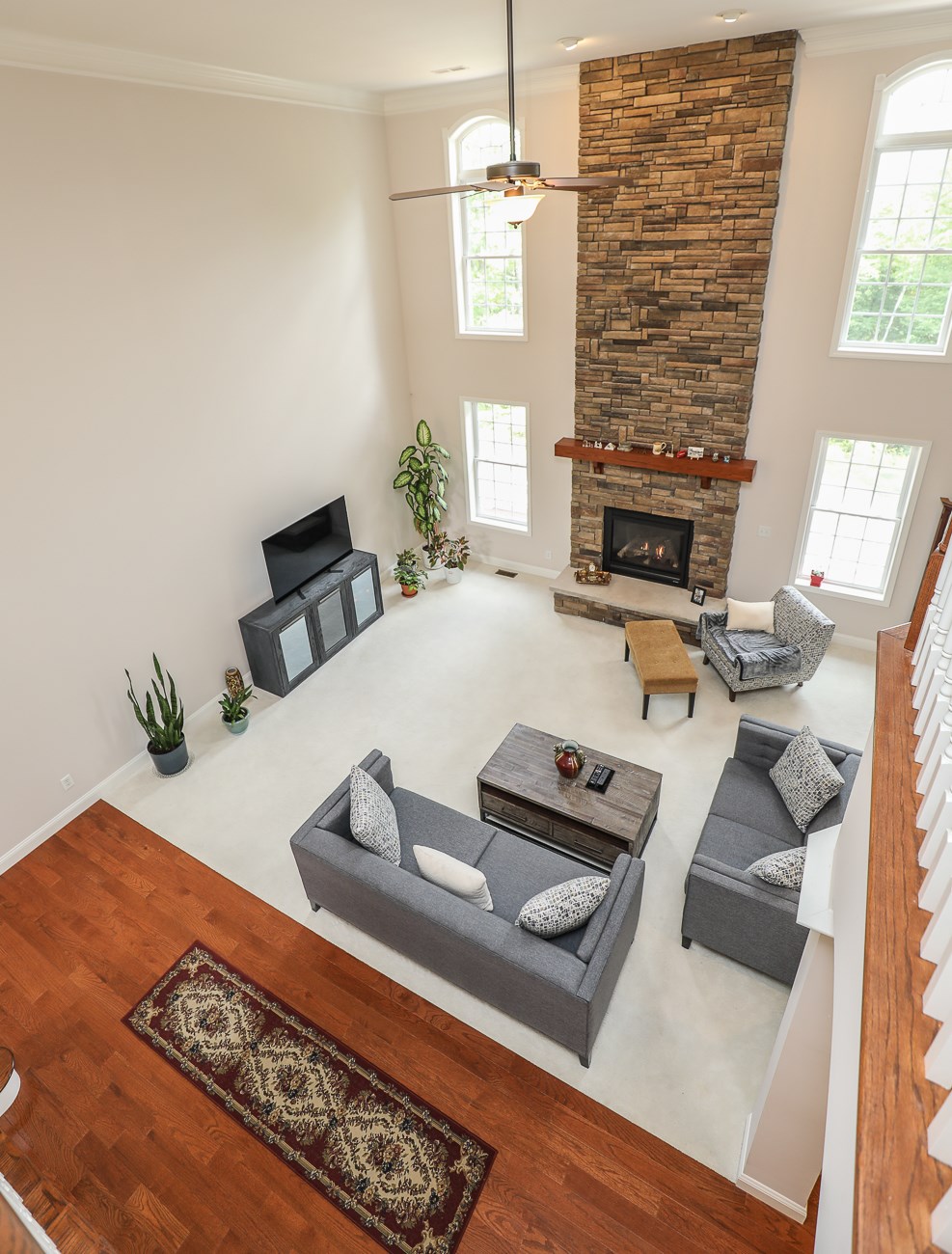 8 North View Terrace Hooksett, NH 03106 - Photo 11 of 38