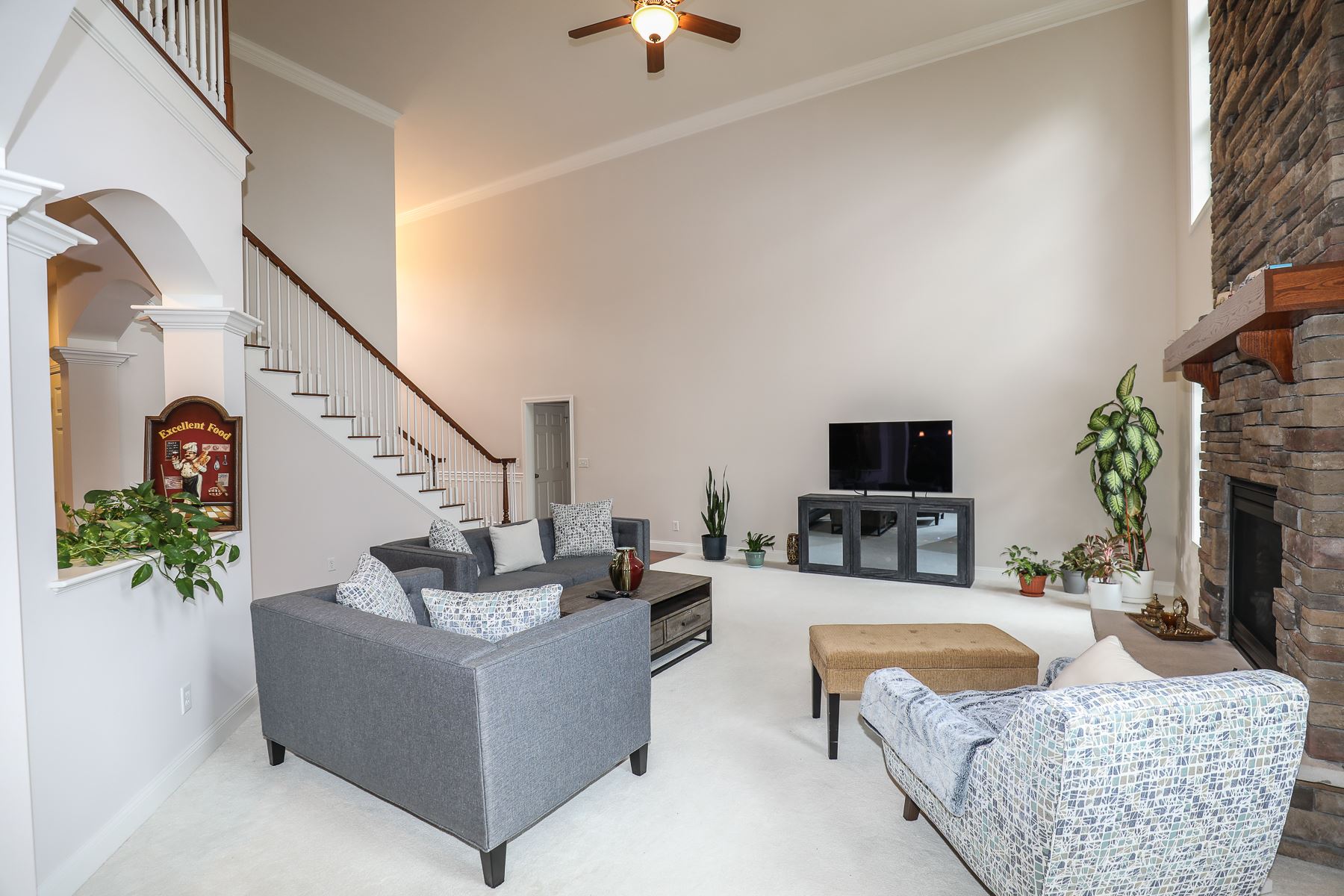 8 North View Terrace Hooksett, NH 03106 - Photo 17 of 38