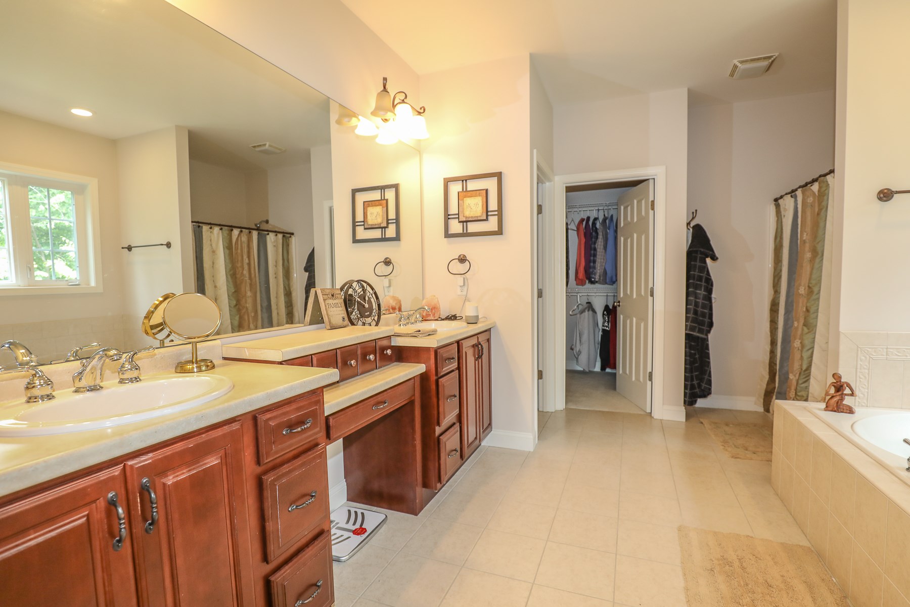 8 North View Terrace Hooksett, NH 03106 - Photo 27 of 38