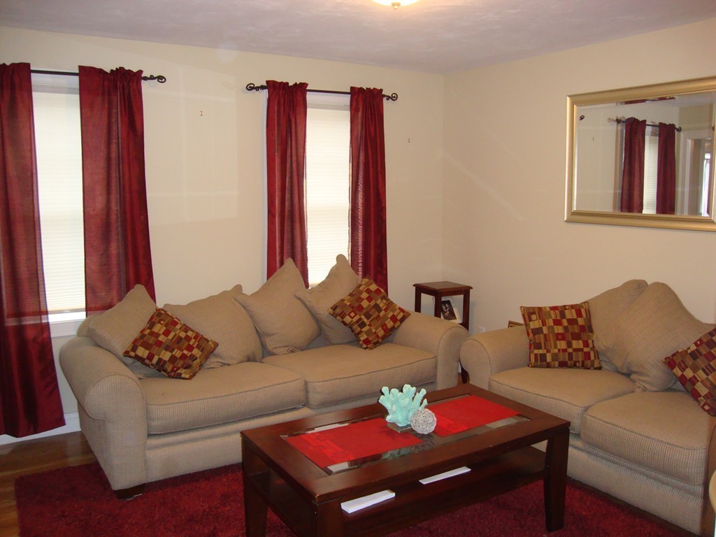 342 Marion Road Middleboro, MA 02346 - Photo 8 of 16