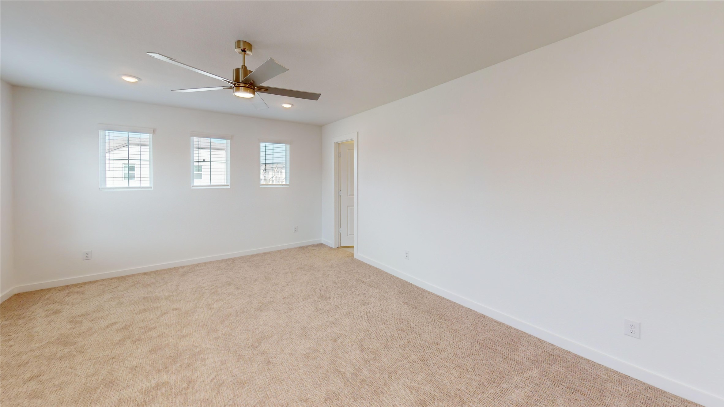 4125 Floyd Alley Grand Prairie, TX 75052 - Photo 36 of 45 an empty room with a window and ceiling fan