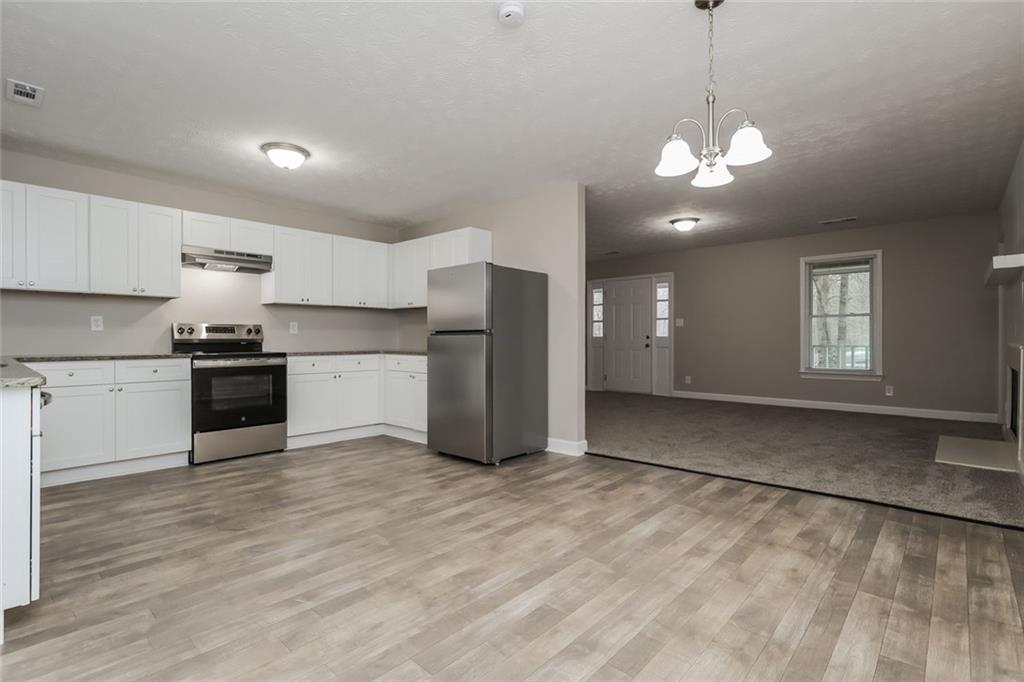 3682 South Ola Road Locust Grove, GA 30248 - Photo 4 of 28