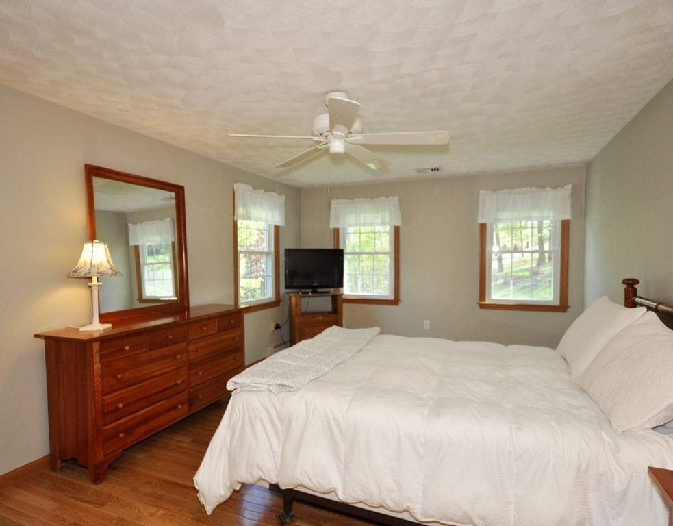 13 Abbott Road Maynard, MA 01754 - Photo 21 of 35