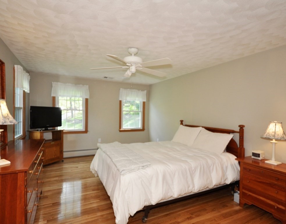 13 Abbott Road Maynard, MA 01754 - Photo 22 of 35