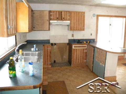 9321 Helen Road Millington, MI 48746 - Photo 4 of 12 20325030-3.JPG