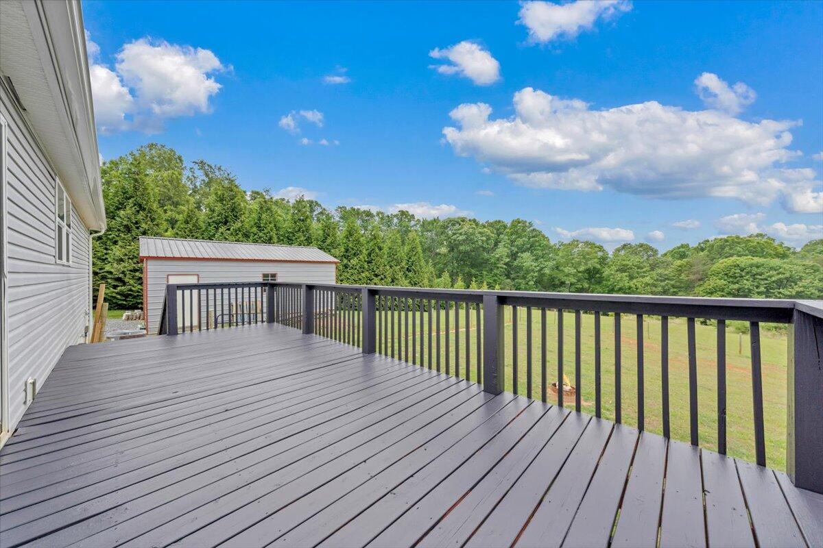 1844 Fiddler Creek Road Bedford, VA 24523 - Photo 30 of 37 31-MIB09956