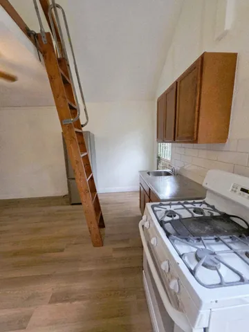 $775 | 6219 Saxon Drive, Houston, TX 77092