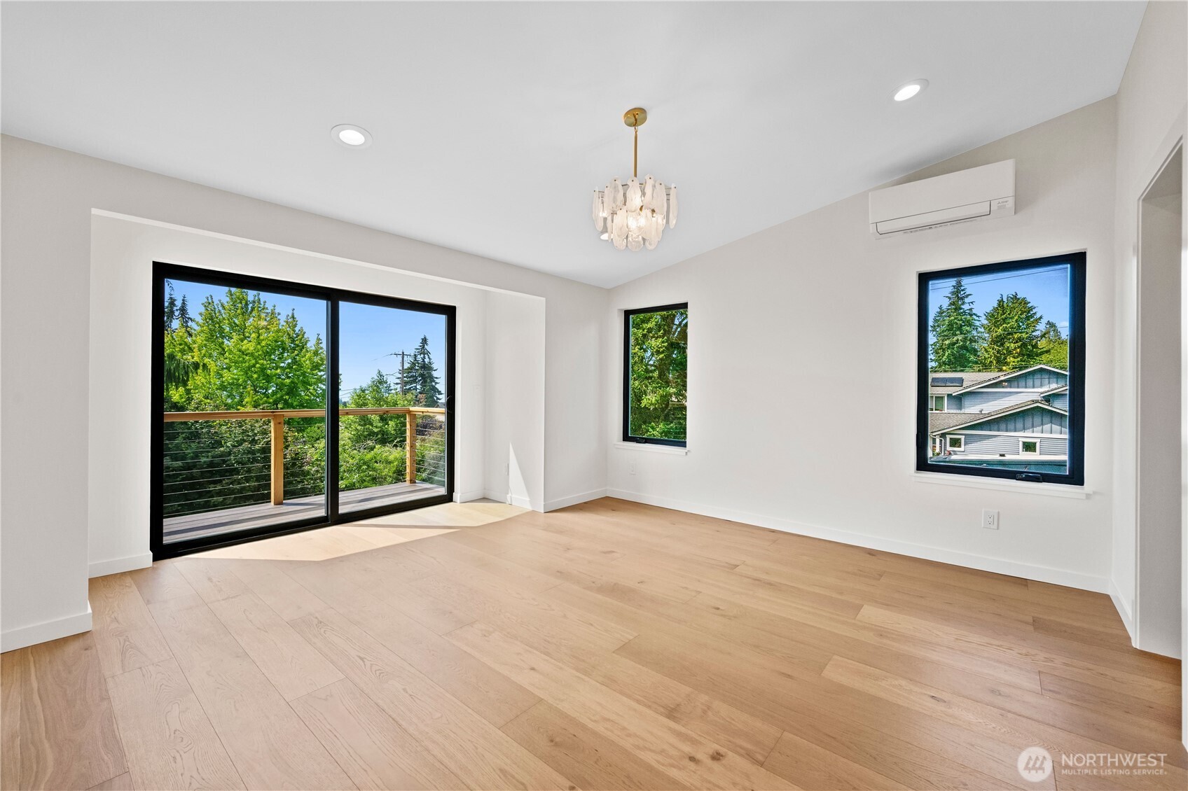 9808 224th Street Southwest Edmonds, WA 98020 - Photo 14 of 37
