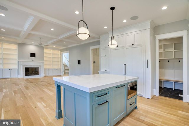 $3,510,275 | 3525 North Ohio Street, Arlington, VA 22207