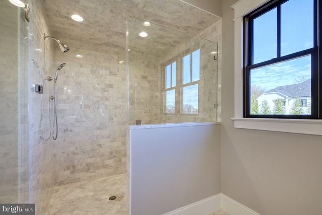 $3,510,275 | 3525 North Ohio Street, Arlington, VA 22207