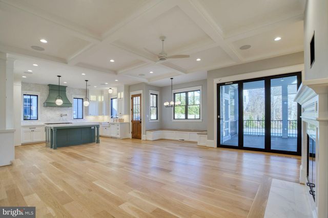 $3,510,275 | 3525 North Ohio Street, Arlington, VA 22207