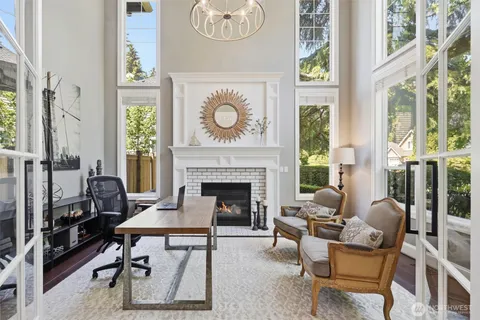$2,598,000 | 25817 Southeast 31st Place, Sammamish, WA 98075