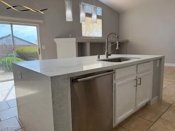 $2,100 | 3729 Discovery Creek Avenue, North Las Vegas, NV 89031
