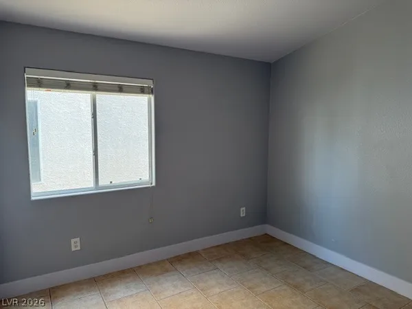 $2,100 | 3729 Discovery Creek Avenue, North Las Vegas, NV 89031