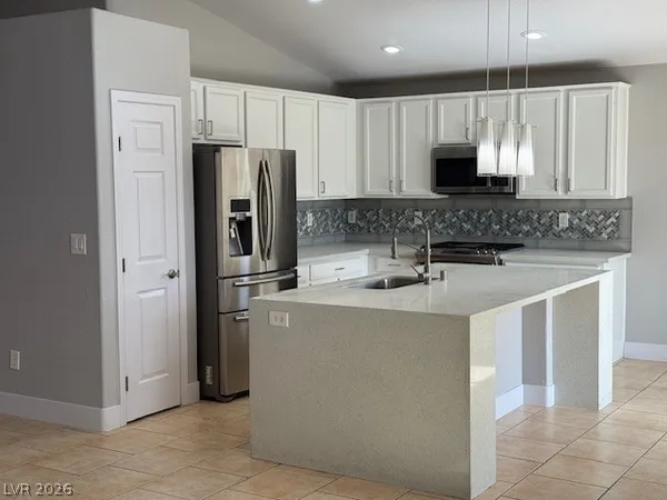 $2,100 | 3729 Discovery Creek Avenue, North Las Vegas, NV 89031