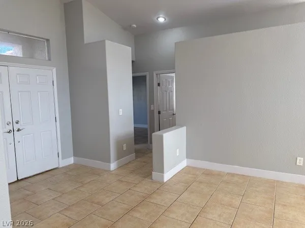 $2,100 | 3729 Discovery Creek Avenue, North Las Vegas, NV 89031