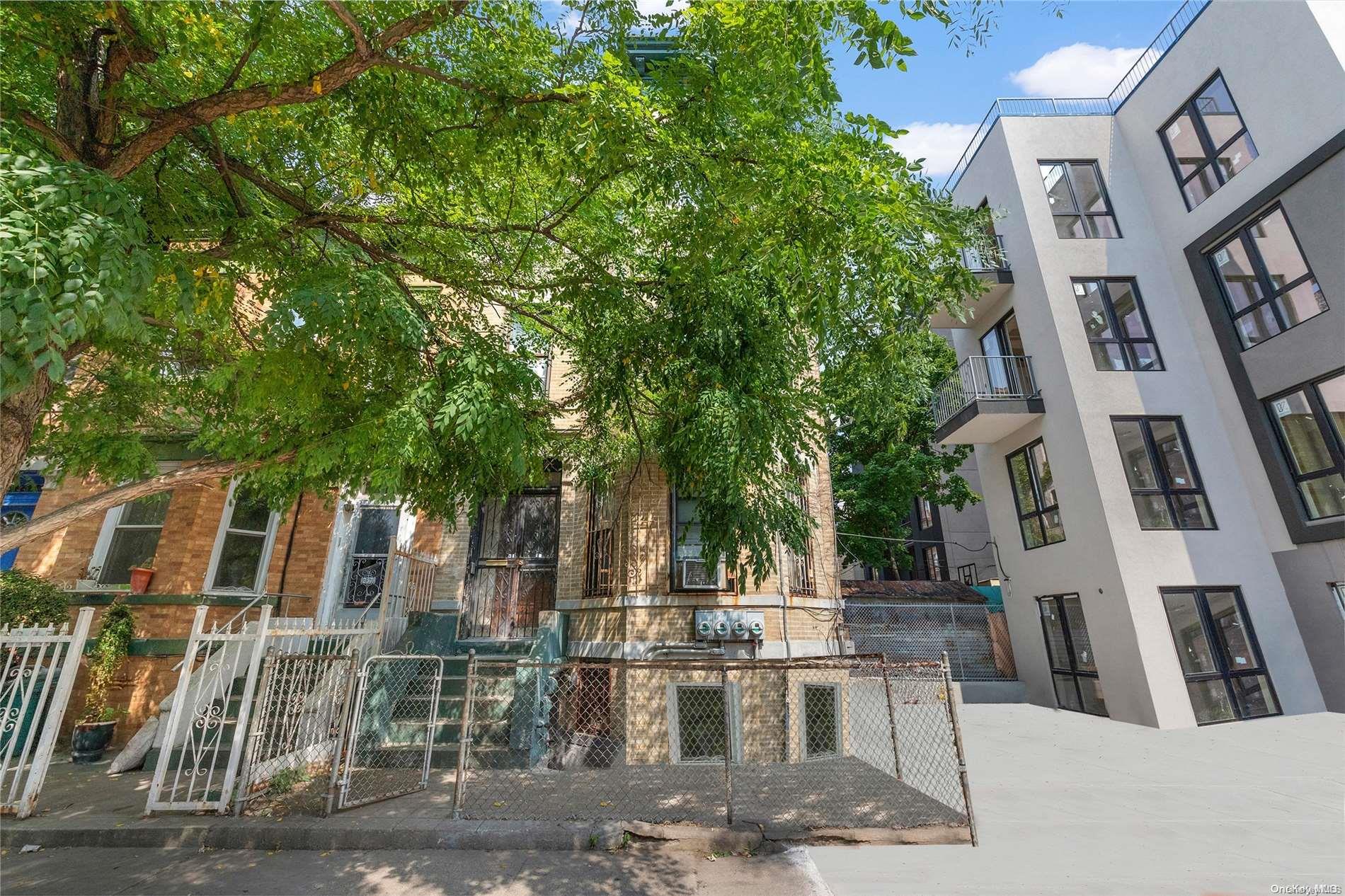 259 East 28th Street, Unit 3 Brooklyn, NY 11226 - Photo 5 of 6