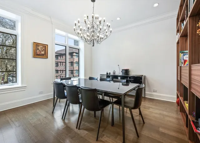 $38,000 | 441 West Deming Place, Chicago, IL 60614