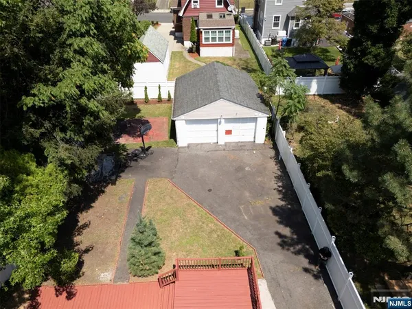 $699,000 | 263 Genesee Avenue, Englewood, NJ 07631