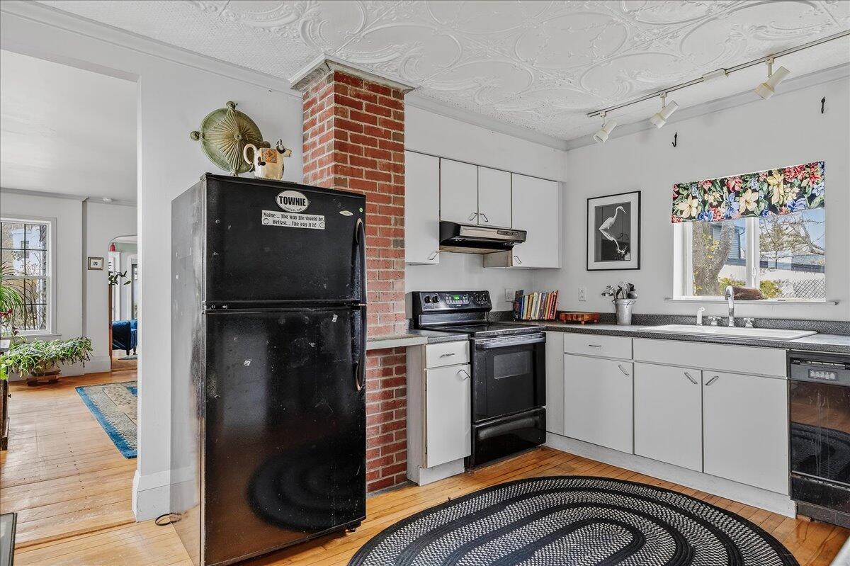 227 High Street Belfast, ME 04915 - Photo 16 of 59 16-227 High St. Belfast (10)